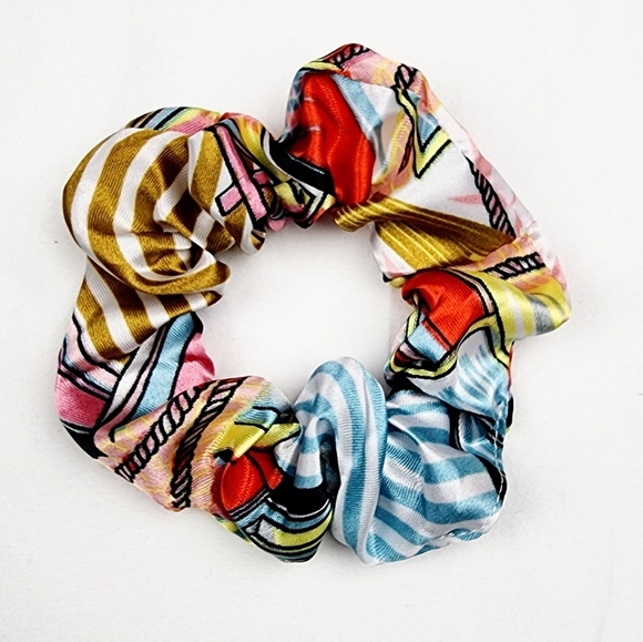 4 FOR $16 🔥Mulit Color Satin Scrunchie Hair Tie - Picture 1 of 5